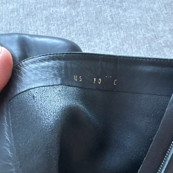 $1,100 Salvatore Ferragamo Ghila black leather ankle boots - Picture 7 of 8